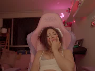 angela_5